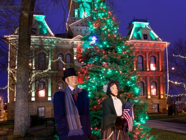 Christmas light display in Cambridge, OH
